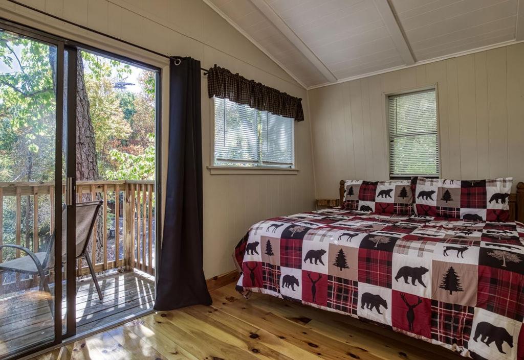 Four Bears Den Villa Gatlinburg Eksteriør billede