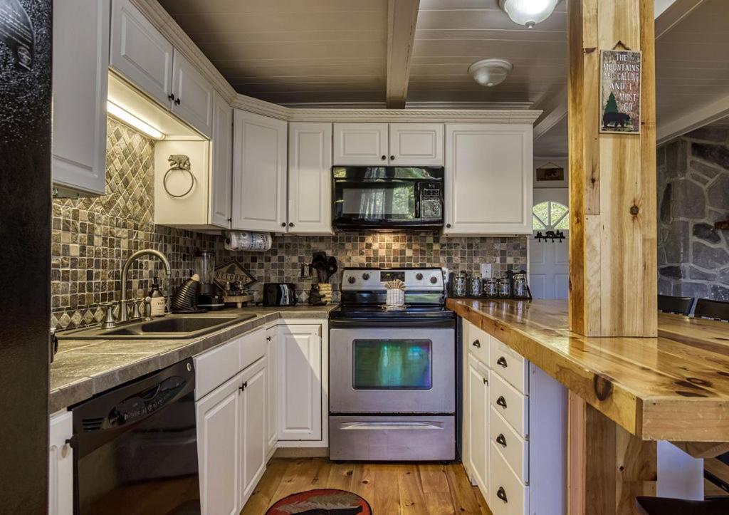 Four Bears Den Villa Gatlinburg Eksteriør billede