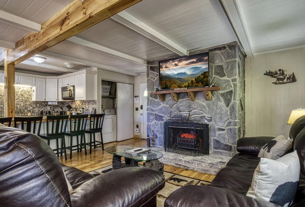 Four Bears Den Villa Gatlinburg Eksteriør billede