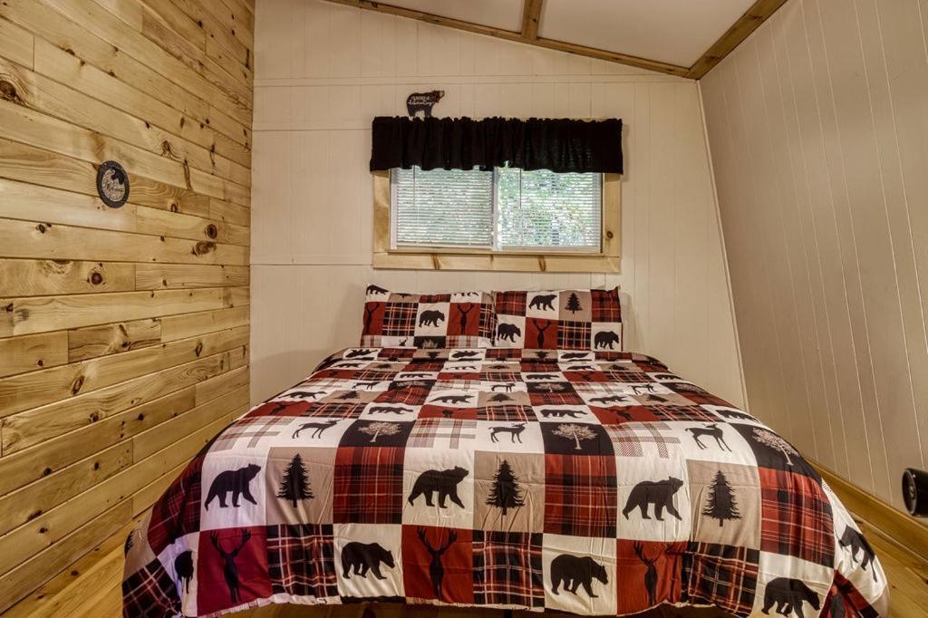 Four Bears Den Villa Gatlinburg Eksteriør billede