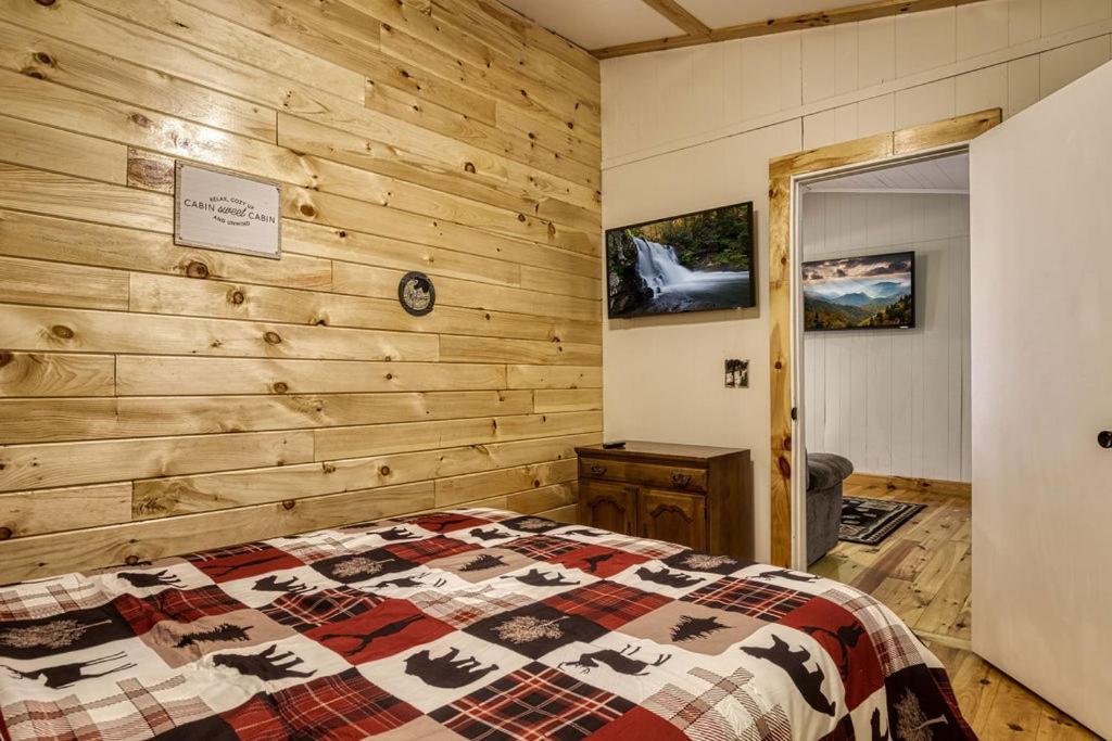 Four Bears Den Villa Gatlinburg Eksteriør billede